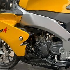 ★☆【低走行（2,935km）・美車・希少】Aprilia（アプリリア）RS4 125 機関良好・カッコ良くて速い！☆★の画像