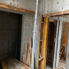 型枠解体の画像