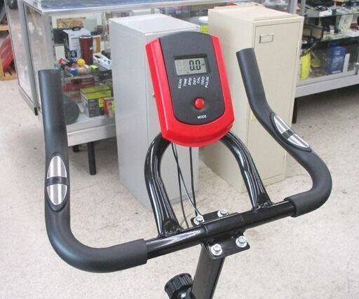 エアロバイク ブラック×レッド Fitness-sport トレーニング フィットネスバイク キャスター付き ☆ 札幌市 北区 屯田