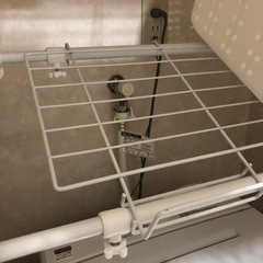 【お話中】ニトリ　洗濯機ラックの画像