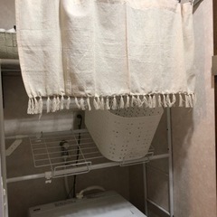 【お話中】ニトリ　洗濯機ラックの画像