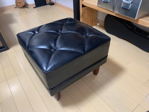 【取引中】カリモク 60 オットマン