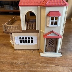 シルバニアファミリー 赤い屋根の大きなおうちの画像