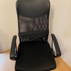 デスクチェア　椅子　決まりました😊