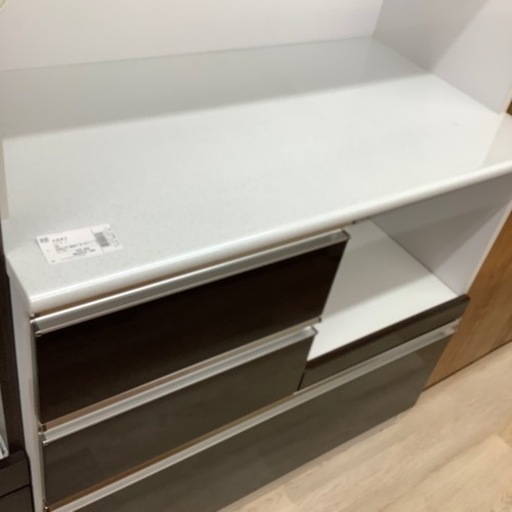 入江木工のレンジボードです。