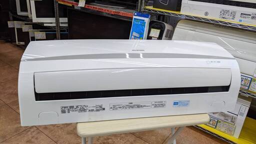 2.2kwルームエアコン IRA-2201R 2018年製 高年式 3585