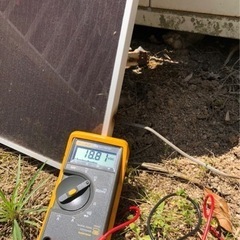太陽光発電パネル（12Vバッテリー充電可）を譲ります。の画像