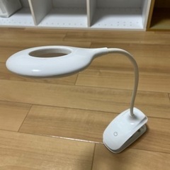 デスクランプ　小