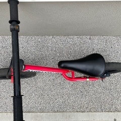 ストライダー赤の画像