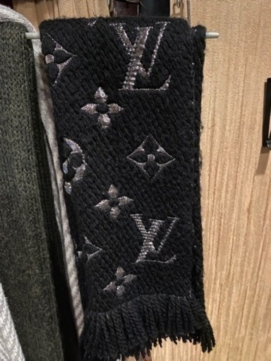 再投稿　ルイ・ヴィトン　マフラー