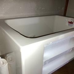 LIXIL 浴槽 1100サイズ　設置型　未使用品（お湯菅用の穴は空いてます）