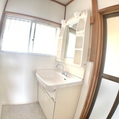 【岐阜市諏訪山】✨一戸建て平屋賃貸✨早い者勝ち　近くの月極駐車場1台付き - 不動産