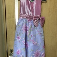 ドレス　130cm