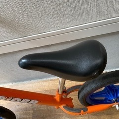 オレンジ✖️ブルー　ストライダー　ストライダー専用キャリーバッグ付の画像