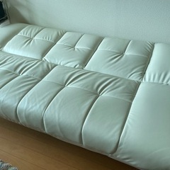 3人掛けソファベッドの画像