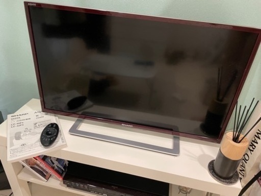 SHARP 32型液晶テレビ　AQUOS　美品