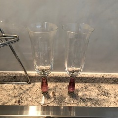 シャンパングラス　赤