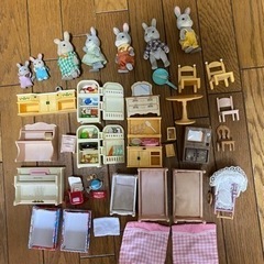 シルバニアファミリーセットの画像