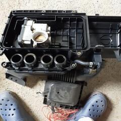 AK12のマーチヘッドカバの画像