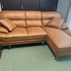 1番売れてるカウチソファー！12万円ヲ52800円