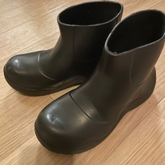 ボッ○ガヴェネタ風　レインパドルブーツ　長靴　値下げしました！
