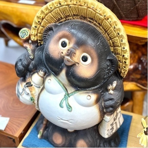 タヌキの置物(大)