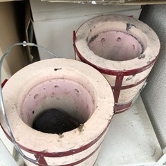 煉炭　七輪二つ