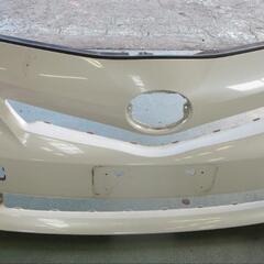 値下げプリウスアルファのフロントバンパー