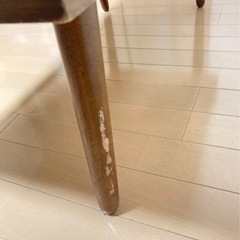 ガラステーブルの画像