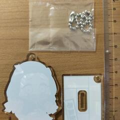 鬼滅の刃のアクリルスタンドキーホルダーの画像