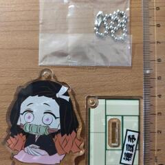 鬼滅の刃のアクリルスタンドキーホルダーの画像