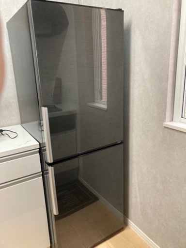 冷凍冷蔵庫　2018年製　270L 自動製氷器　美品　値段交渉可能