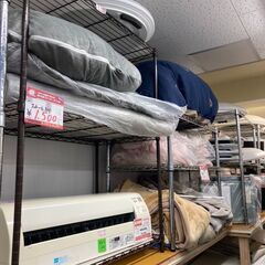 ☆中古￥1,500！【会員価格￥1,500】スチールラック　家具...