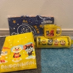 アンパンマン　レインコート　ランチバッグ　コップ