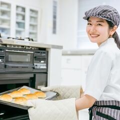 ＜イオン各務ヶ原＞短期催事スタッフ／交通費全支給【時給1200円】クリームパン販売スタッフの画像