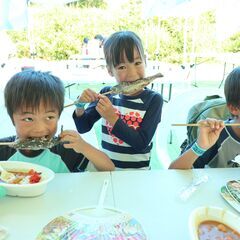 時給1300円！夏休みリゾートバイト！人気のイベントスタッフ！友...