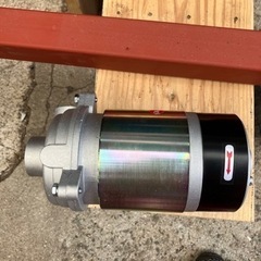 水ポンプですよ　新品ですよ24Vですの画像