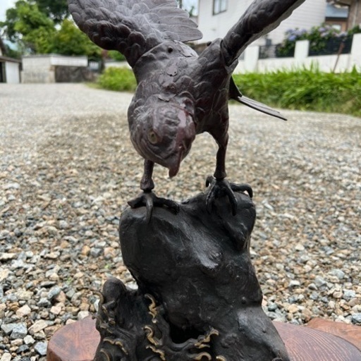 鷹のインテリア 鉄製