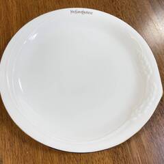 【5545】洋食器まとめ YSL YVES SAINT LAURENT イブサンローラン 天満屋 皿 大皿 小皿 プレート 食器 洋食器 パーティーセット 未使用の画像