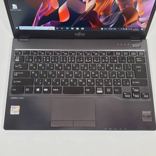 約799g 超軽量SSD搭載モバイルノート メモリ4GB FullHD カメラ Wi-Fi Bluetooth付き