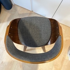 ウッドチェアの画像