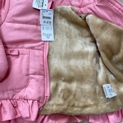 新品タグ付き　女の子　冬物アウターの画像