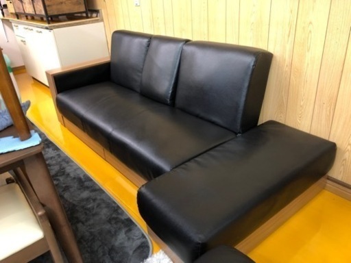 【リサイクルサービス八光　田上店　配達・設置OK】DORIS ドリス ソファーベッド シングル 収納 引き出し スツール テーブル付き レザー ブラック ナトゥーラ