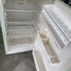 冷蔵庫 2ドア 差し上げますの画像