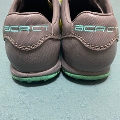 umbro 子供　サッカー　トレーニングシューズ　サイズ19cmの画像
