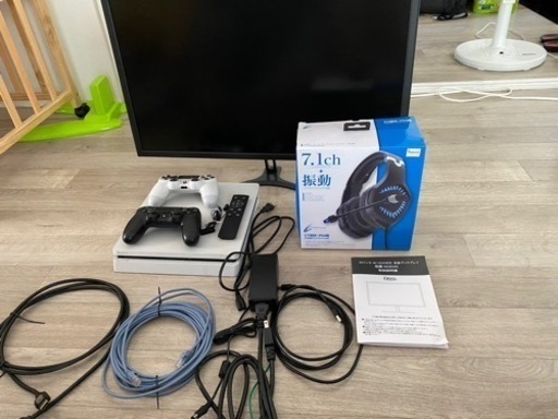お話し中◎プレステ4 本体　モニター等　セット