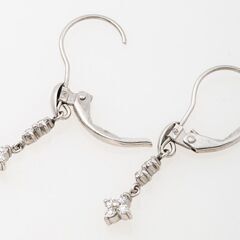 K18WG/K14WG ダイヤモンド スイングピアス 品番p21-115-Nikon D5000