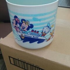 60個ディズニーキャラクター　プラスチックカップの画像