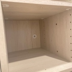 【無料】本棚　収納棚　アイボリー　ウッド調の画像