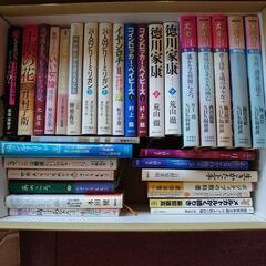 約２５0冊の本、いろいろの画像